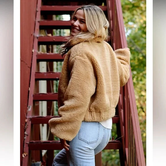 NWT Free People Get Cozy Teddy Jacket. $168. M